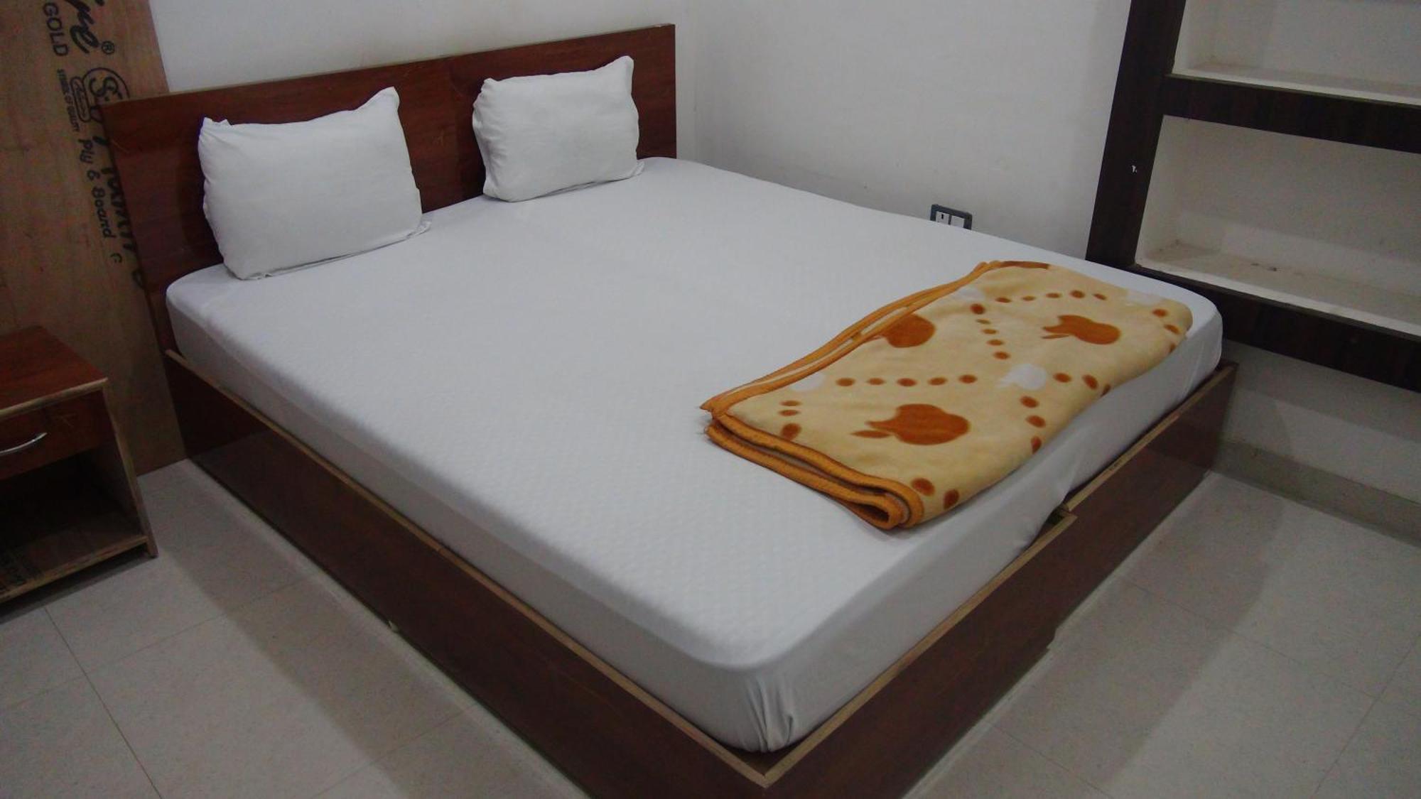Khajuraho Hostel Luaran gambar